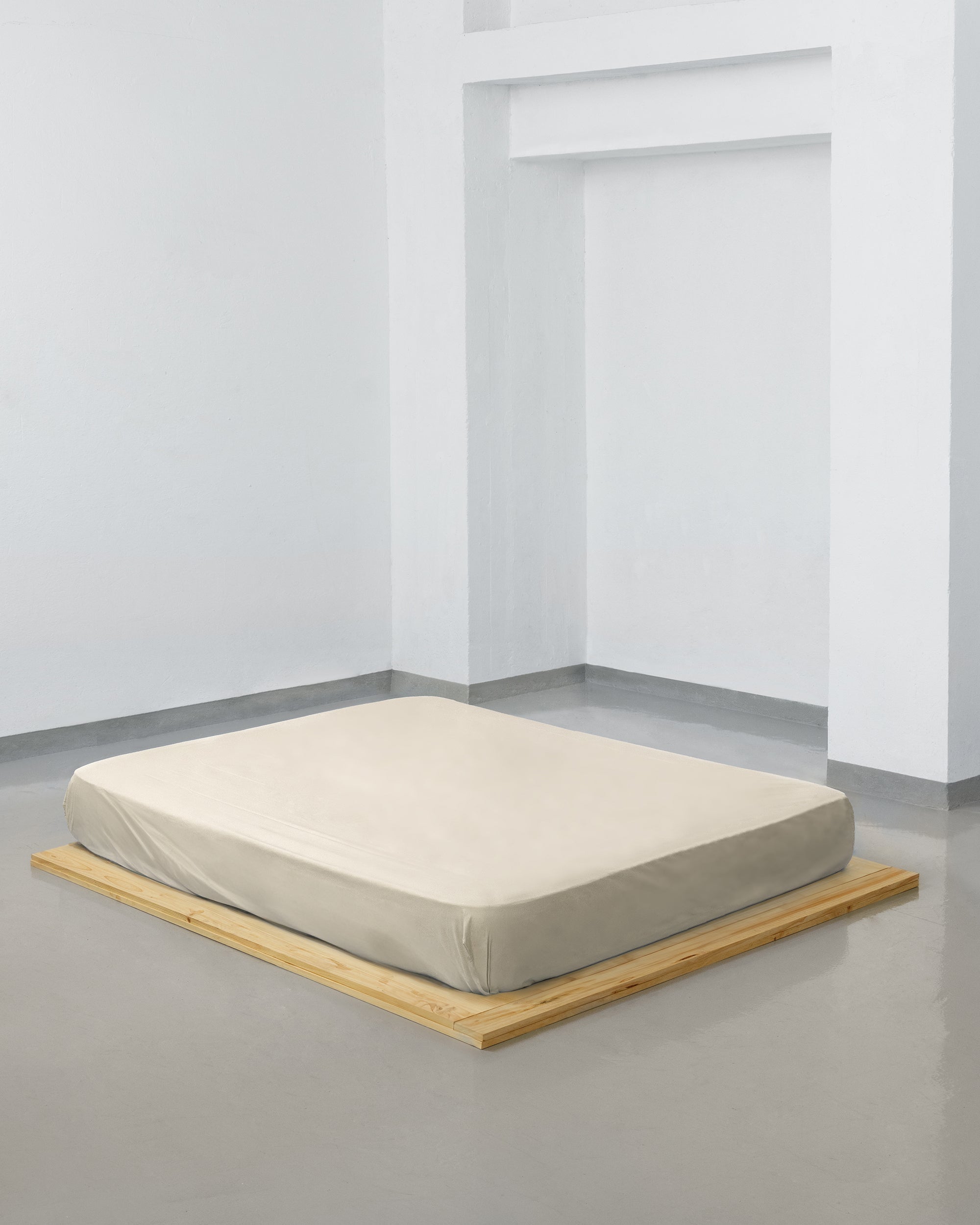 Fitted sheet - 200 thread count percale (Light Yellow)