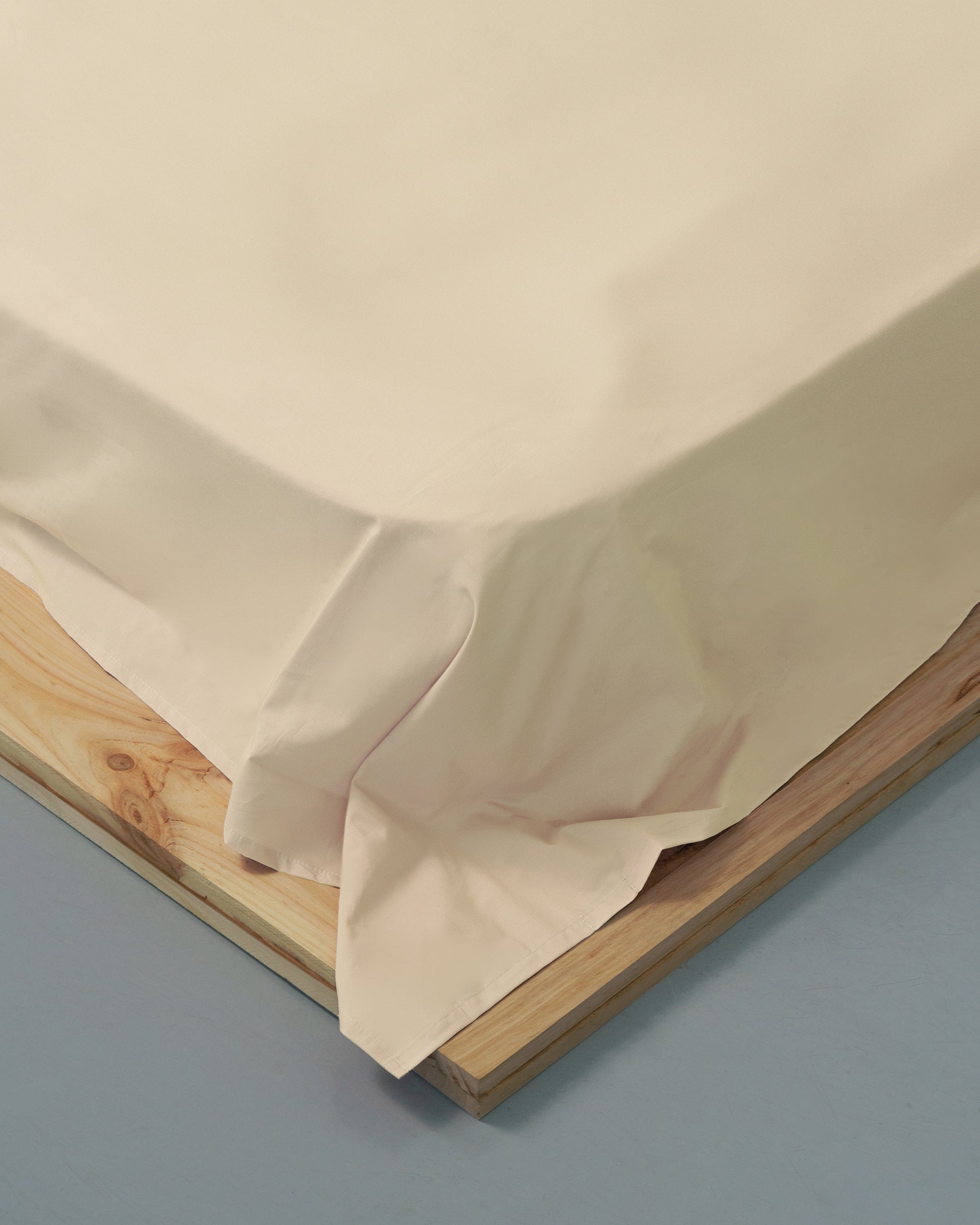Flat sheet - 200 thread count percale (Light Yellow)