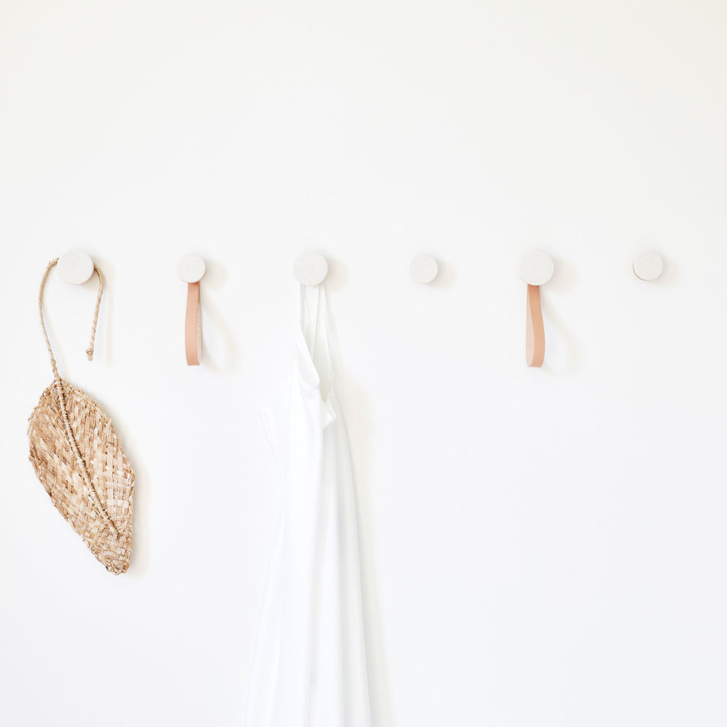 Round Beech Wood & Ceramic Wall Mounted Coat Hook / Knob - Speckled White