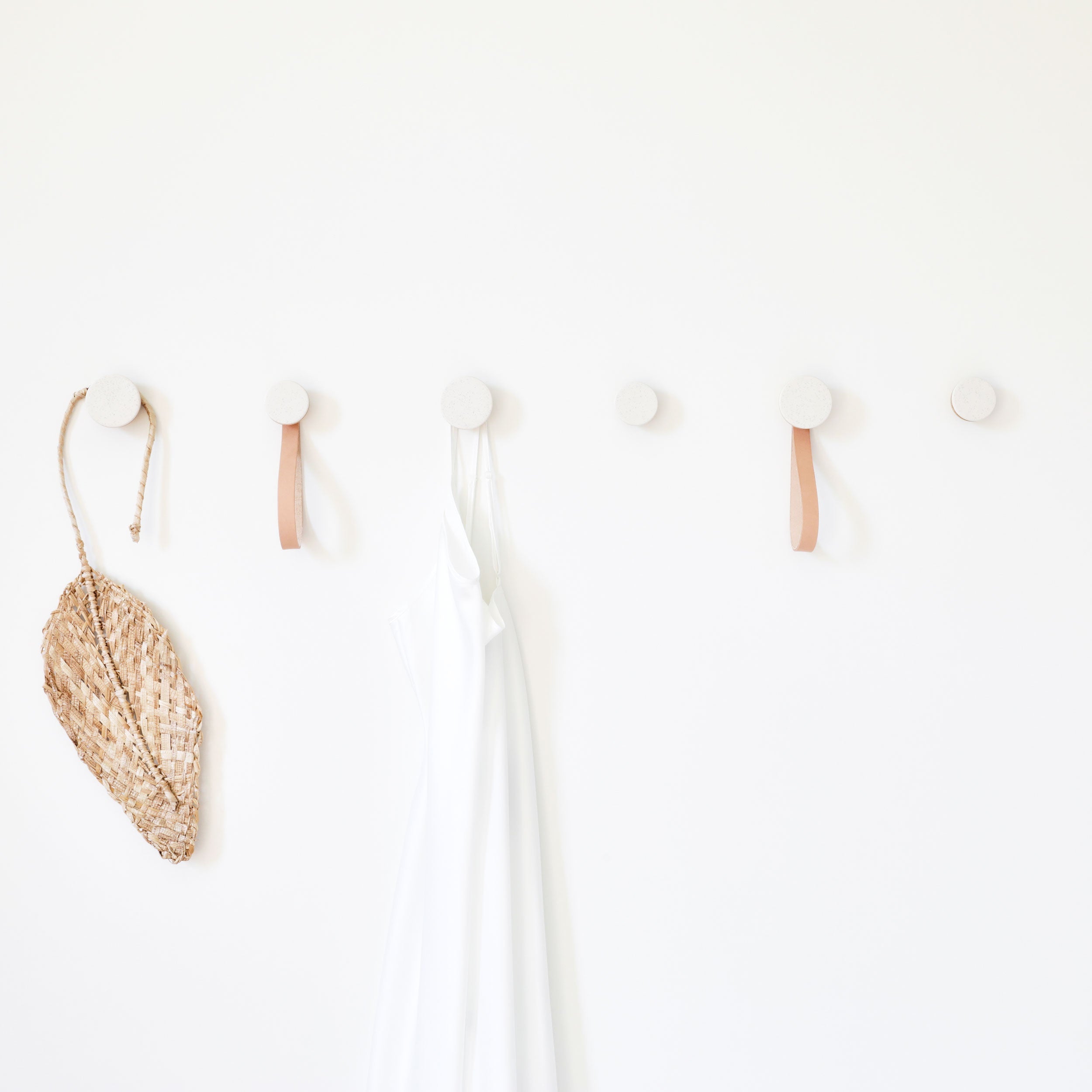 Round Beech Wood & Ceramic Wall Mounted Coat Hook / Knob - Speckled White